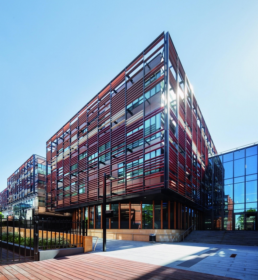 澳大利亚悉尼大学商学院-双层表皮建筑